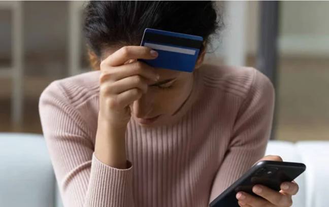 İki günə kartlardan 33 minə yaxın pul oğurlanıb