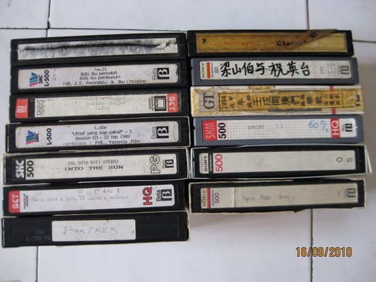 90-cı illərin Bakısı: İndiki şəhərimizdə olmayan 10 şey - FOTO