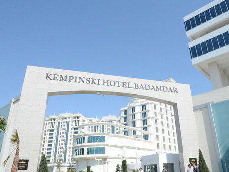 Kempinski oteli görün kimə satdılar - FOTO