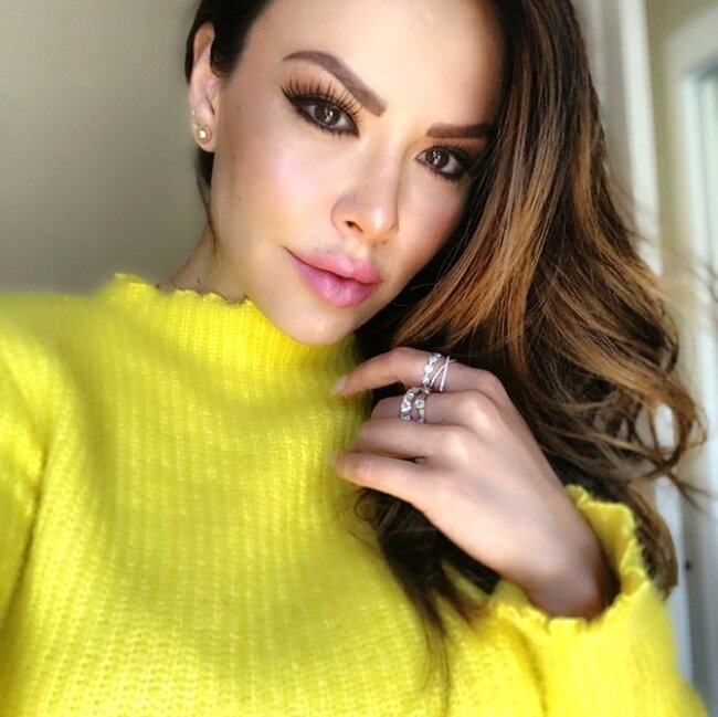 16 yaşında ana olan qadının bu FOTOLARI görənləri heyrətləndirir