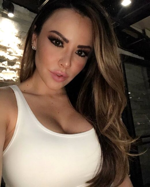 16 yaşında ana olan qadının bu FOTOLARI görənləri heyrətləndirir