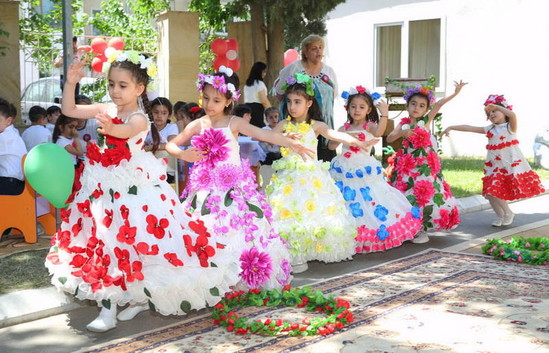 1 iyun - Uşaqların Beynəlxalq Müdafiəsi Günü qeyd olunub - FOTOLAR