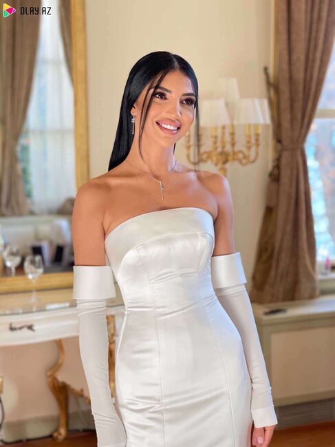 204 minlik üzük, 48 minlik gəlinlik... - FOTOLAR