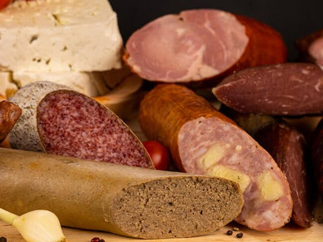 Kolbasanın üstündə bu söz varsa, qəti almayın