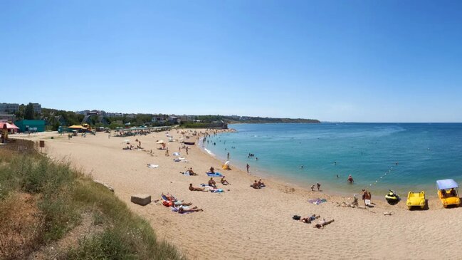 Tələbə bu avtomobildən 50 minlik saat oğurladı, oteldə əyləndi - Hava Limanında saxlanıldı