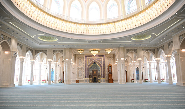 Leyla Əliyeva İmam əl-Buxarinin memorial kompleksində - Fotolar