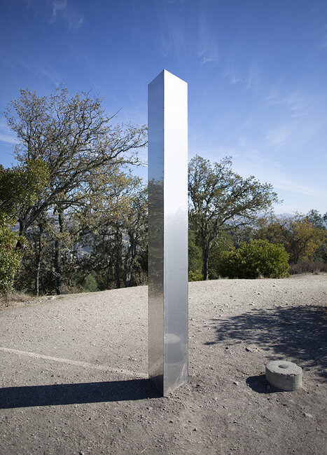 Bir çox ölkədə peyda olan metal sütunun SİRRİ AÇILDI - FOTO