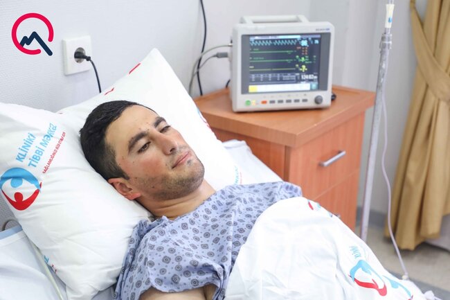 Laçında yaralanan hərbçimiz əməliyyat olundu - VİDEO