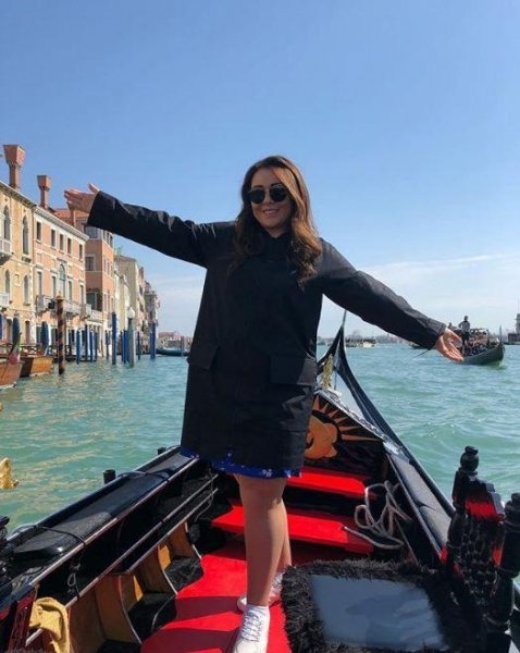 Lalə Azərtaş ad gününü İtaliyada keçirdi – FOTOLAR