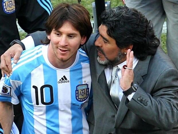 Messi qoldan sonra Maradonanı yad etdi - FOTO