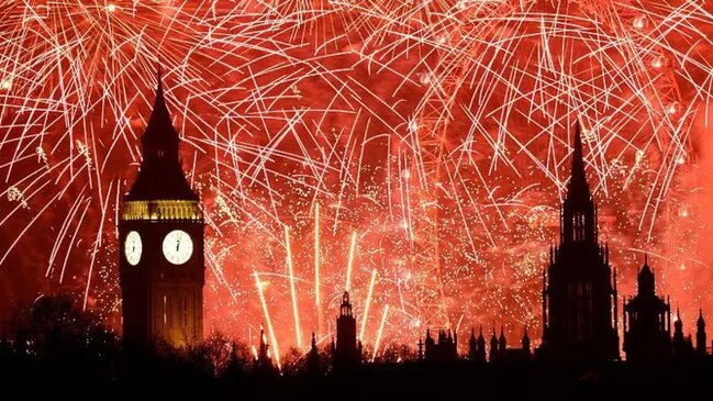 Hava soyuq olsa da, 2026-ci ili belə qarşıladılar - Fotolar