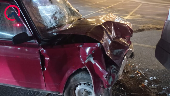 Gəncədə maşınlar toqquşdu - Xəsarət alanlar var+Fotolar