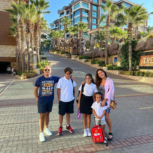 "Ancaq valideynlər sevinir"