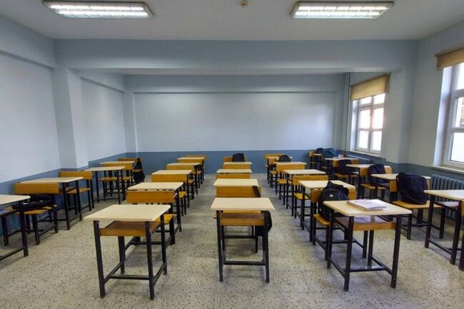 Şagird sayı azalan məktəblərin taleyi necə olacaq? - TƏHSİL EKSPERTİNDƏN AÇIQLAMA