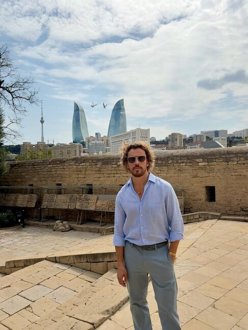 Maksim Qalkinin Bakı gəzintisi - Fotolar