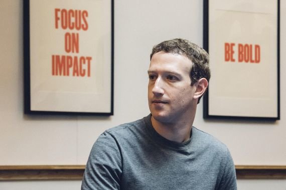 Mark Zuckerberg bir həftəyə 50 milyard dollar itirdi - ŞİRKƏT ÇÖKÜŞDƏ