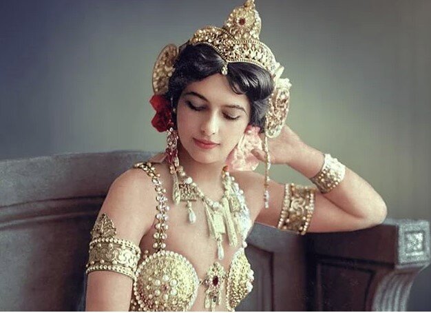 mata hari kim olub