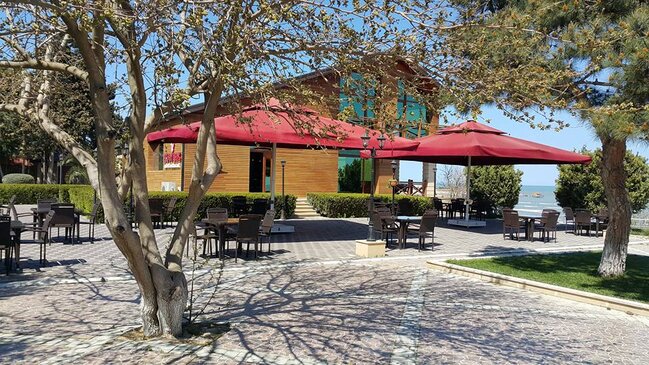 Bilgəhdə "Happy Days" restoranında müştəriləri belə aldadırlar-Fotofakt