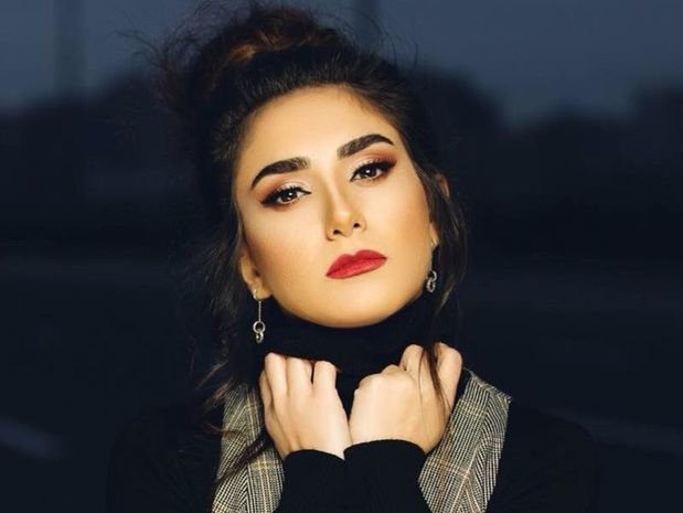 Mehin Hümbətova: Atam on dörd güllə ilə şəhid olub