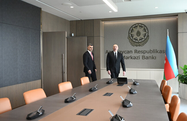Prezident Mərkəzi Bankın yeni binasının açılışında - Fotolar