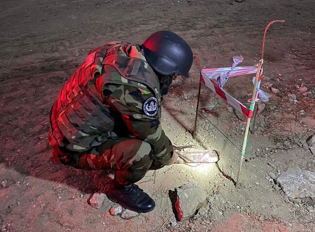 Bakıda top mərmisi tapıldı - FOTOLAR