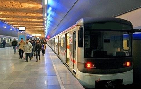 Kütləvi tətillər başladı: Metro İFLİC OLDU - FOTO