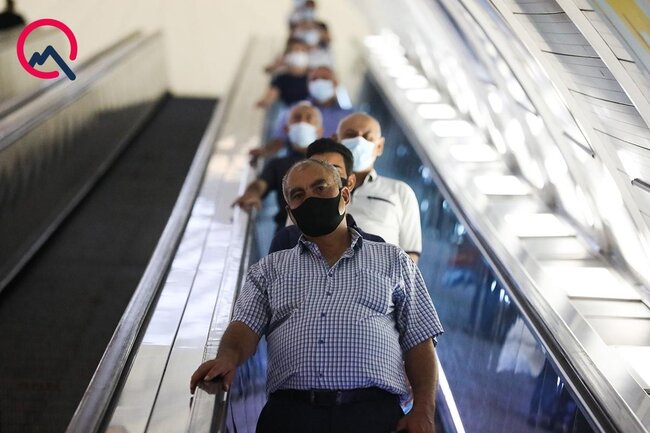 Bakı metrosunda görməyə alışmadığımız MƏNZƏRƏ - FOTO