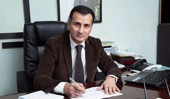 Mir Şahin oğlunu evləndirir