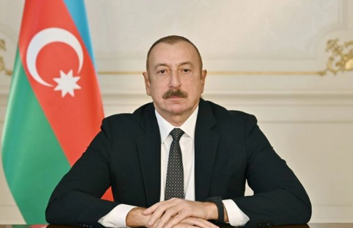 İlham Əliyev müşavirə keçirdi