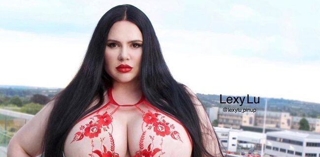 İri sinəsinə görə məktəbdə ona gülürdülər - Model oldu - FOTO 18+