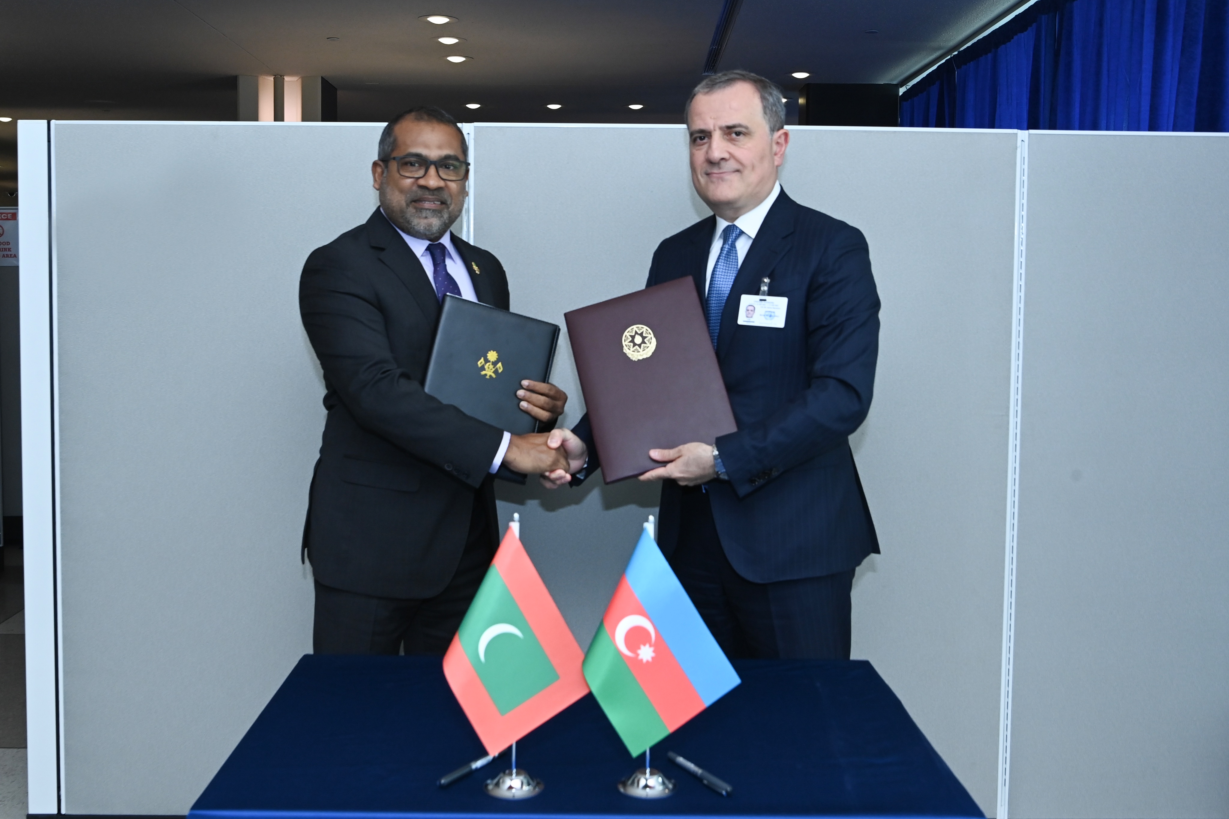 Azərbaycan və Maldiv arasında viza rejimi ləğv edilir - Saziş imzalandı