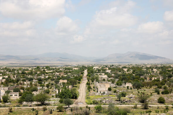 Qarabağda "Xarı bülbül" maketləri ərsəyə gətirilib - FOTO-VİDEO