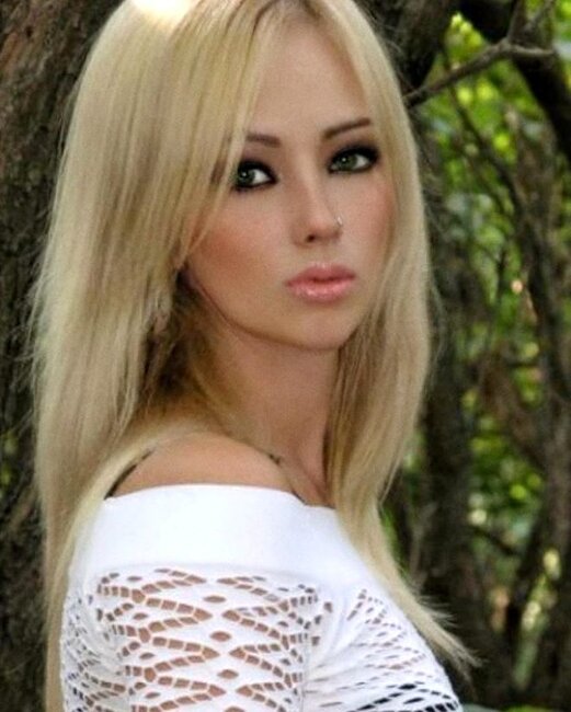 "Rus Barbisi" kimi tanınan gözəlin İNDİKİ HALI - FOTOLAR