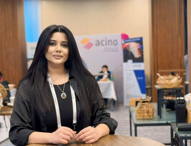 Bakıda "Ayfon 17″yə görə izdiham: yüzlərlə insan tələyə düşdü (FOTO)