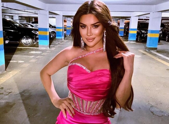 Nəfəs Şəbnəmin ad gününə yazdırdığı pulu AÇIQLADI