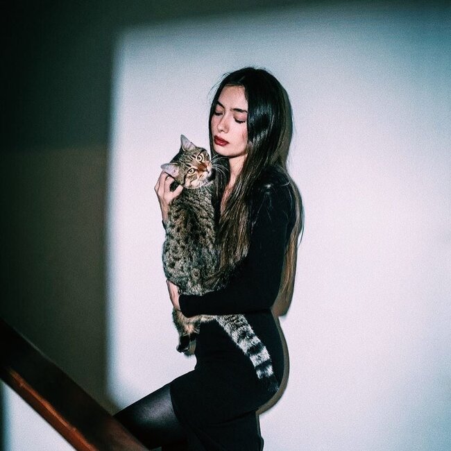 Neslihan Atagüldən EHTİRASLI POZLAR - FOTO