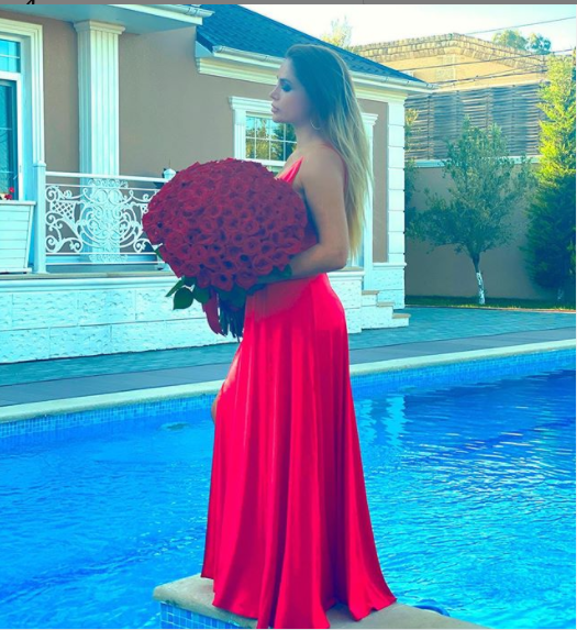 Nigar Camalın yaşı eşidənləri ŞOK ETDİ - FOTO