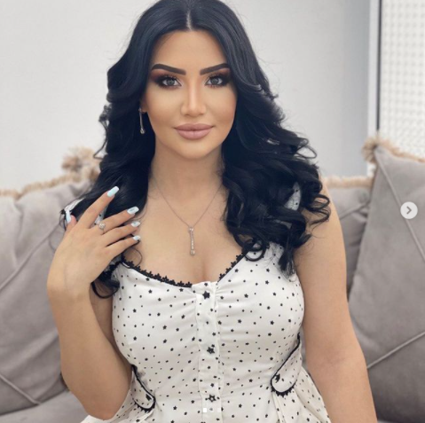 Hərbçi ilə nişanlanan əməkdar artistdən YENİ FOTOLAR