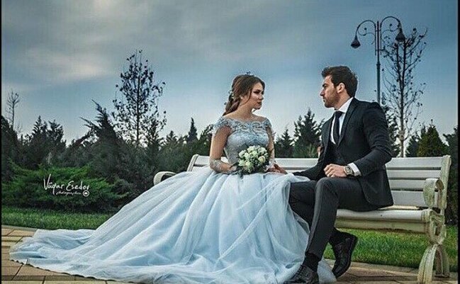 Tanınmış viner "Nikosayağı"nın xanımı Heyran ilə FOTOLARI