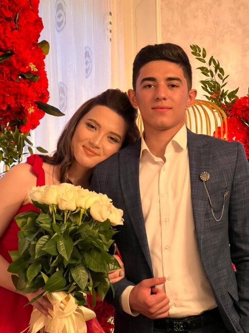 Gəncə terrorunda valideynlərini itirən Sevillə onu xilas edən nişanlısı danışdı - FOTOLAR