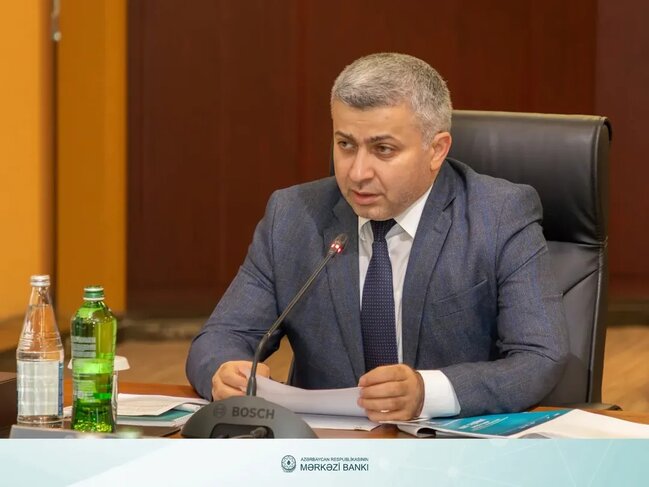 Mərkəzi Bankın direktoru "Fintrend"in sədrindən şikayət etdi - Cərimə edildi