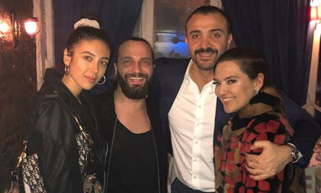 Demet Akalın boşandığı əri ilə barışdı +FOTOLAR