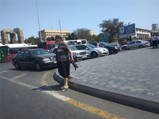 Ölkə 1 sentyabr qadağasına hazırlaşır - FOTO