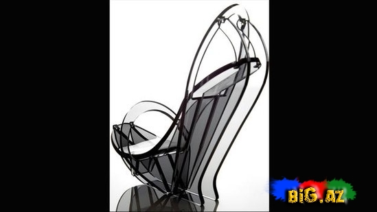 Qeyr-adi ayaqqabılar - FOTO