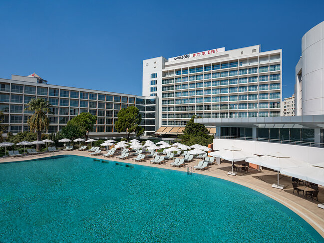 İzmirdə istirahət kefini "Swissotel Büyük Efes"-də yaşayın - FOTOLAR