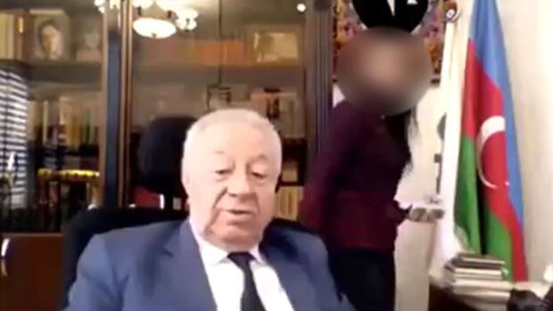 Sabiq deputat Hüseynbala Mirələmovun əxlaqsızlığı - VİDEO