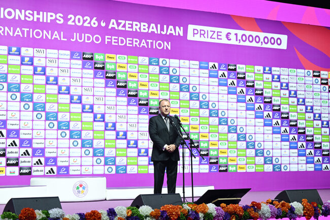 Prezident cüdo üzrə dünya çempionatının açılış mərasimini izlədi - Fotolar-Yenilənib
