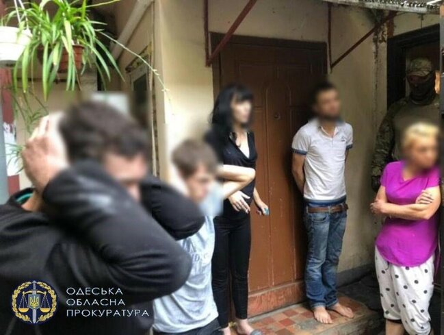 Azərbaycanlı "patı" kralı tutuldu - FOTO