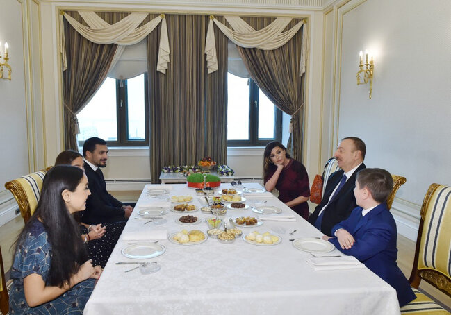 6 il əvvəl Prezident Sarayına dəvət olunan Ümid ADA-ya daxil oldu