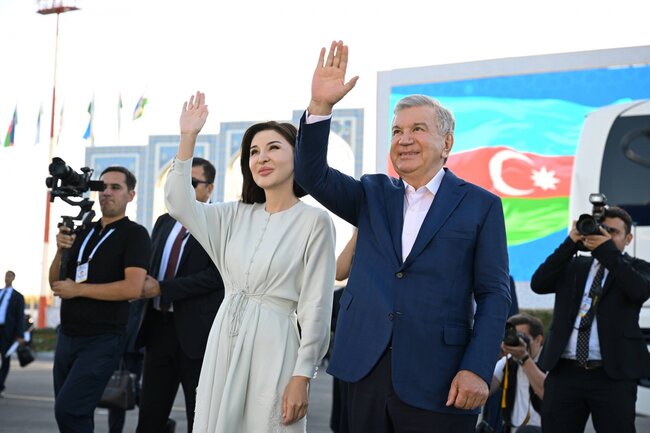 Prezidentin Özbəkistana səfəri başa çatdı - Fotolar